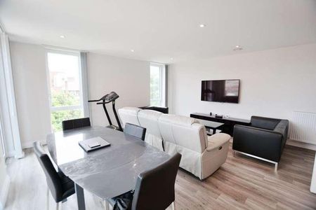 Panorama Apartments, Uxbridge, UB8 - Photo 2