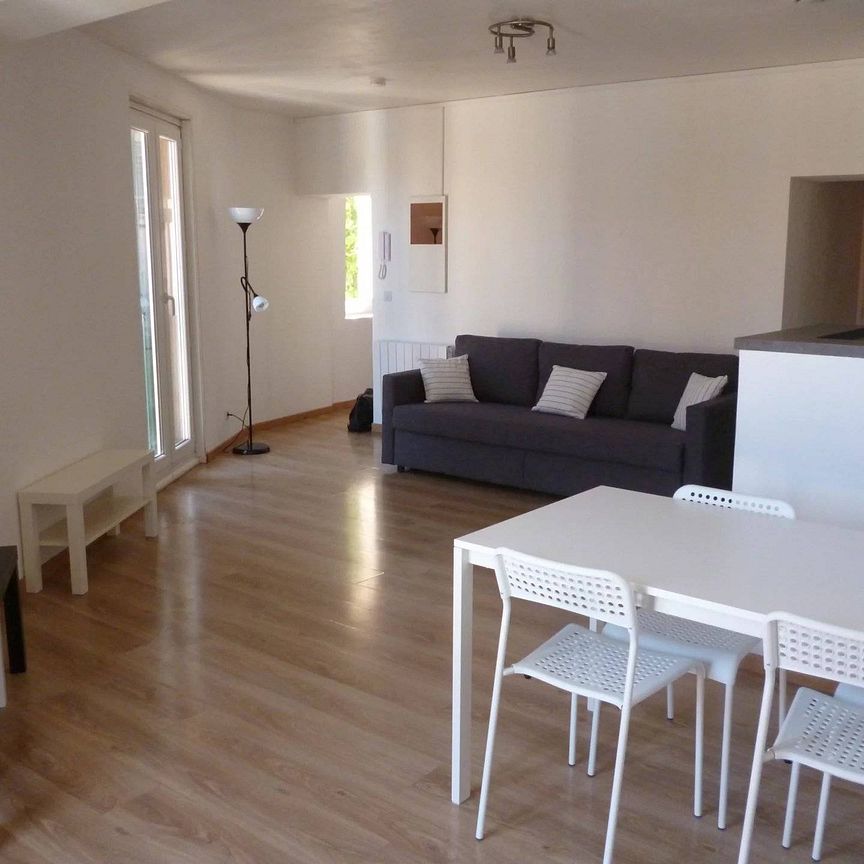 Location Appartement - Photo 1