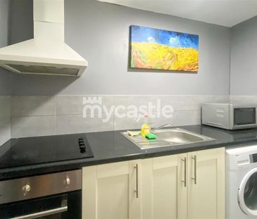 1 bedroom in a house share to rent - Photo 5