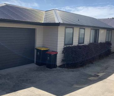 Looking for space in a great location - Photo 5