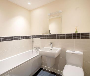 2 bedroom apartment to rent - Photo 6