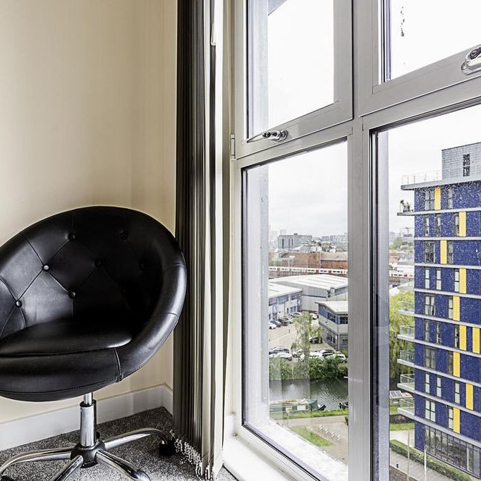 2 bedroom flat to rent - Photo 1