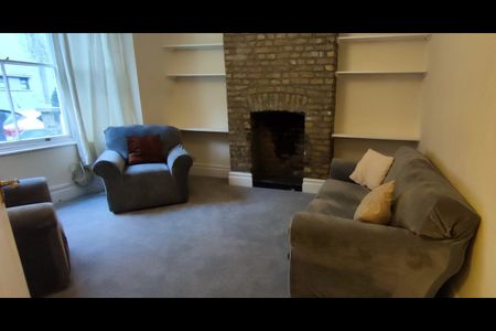 4 Bed Terraced House, Winthorpe Road, SW15 - Photo 2