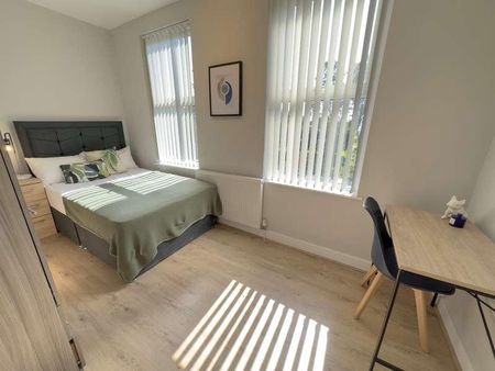 Kensington, L7 - Photo 5