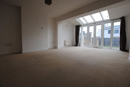 Park Lane, Kent, London - Photo 2