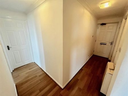 Sandringham Court, Sheriffs Close, Felling, Gateshead - Photo 3