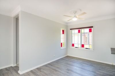 2 Bedroom Unit In Prime Location - Photo 2