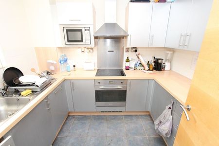 Room in a Shared Flat, Cedar Court, SE1 - Photo 4