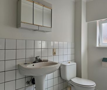 Gezellig en energiezuinig appartement met terras in centrum Eeklo! - Foto 4