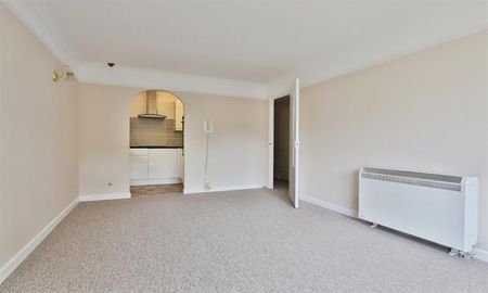 Homeoaks House, Wimborne Road - Photo 2