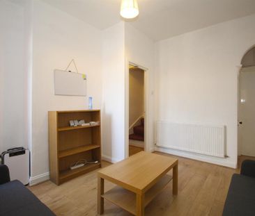 4 bedroom house share to rent - Photo 1