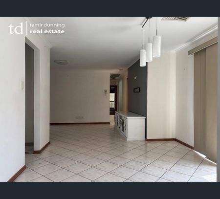 9 Wilsen Terrace, Pooraka, SA 5095 - Photo 2