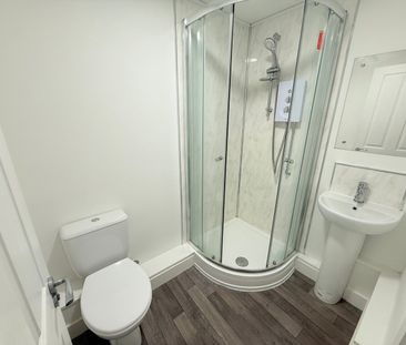 Newton Road, Yeovil, Somerset - Photo 5