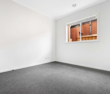 Brand New Family Home with second living space - Photo 5