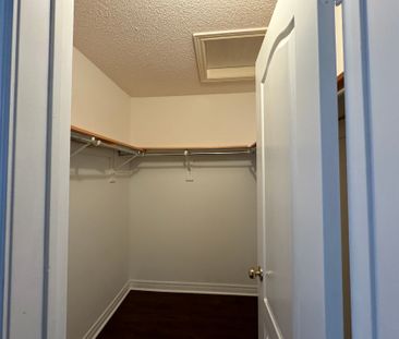 For Lease - 10561 Bayview Avenue, Richmond Hill, Ontario - Photo 5