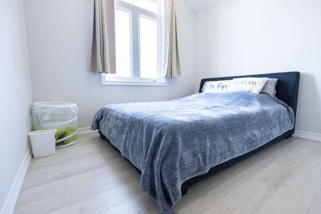 For Lease - 2728 William Jackson Drive Unit# 7, Pickering, Ontario - Photo 4