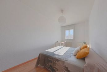 Calle de los Juglares, Madrid, Community of Madrid 28032