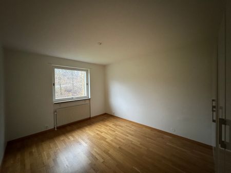 Högagärdsgatan 27 – 3 rok (1301) - Photo 2