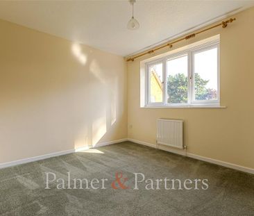 3 bedroom detached house to rent - Photo 3