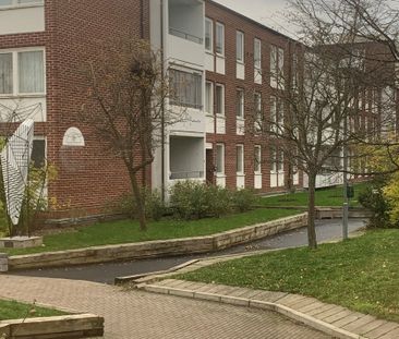 Von Rosens väg 16, Örtagården - Foto 1