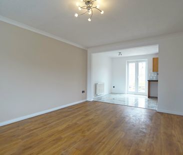 Sandringham Road, Stoke Gifford, BS34 8NW - Photo 3