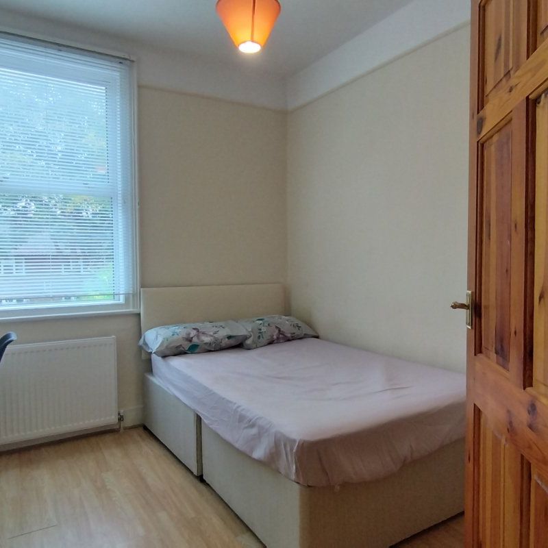 Sydney Road - Photo 1