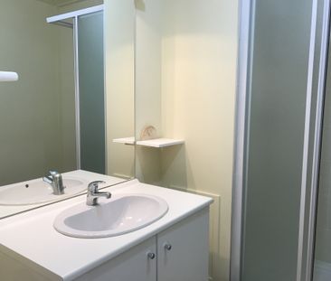 Location Appartement 2 pièces 41m² REIMS 51100 - Photo 5