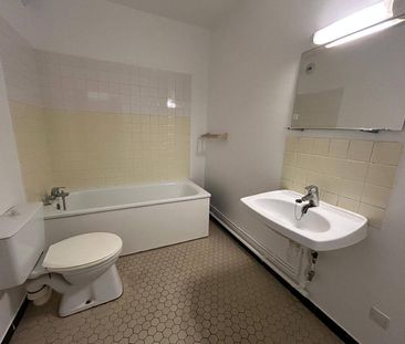 Appartement 1 pièce – STE FOY LES LYON - Photo 4