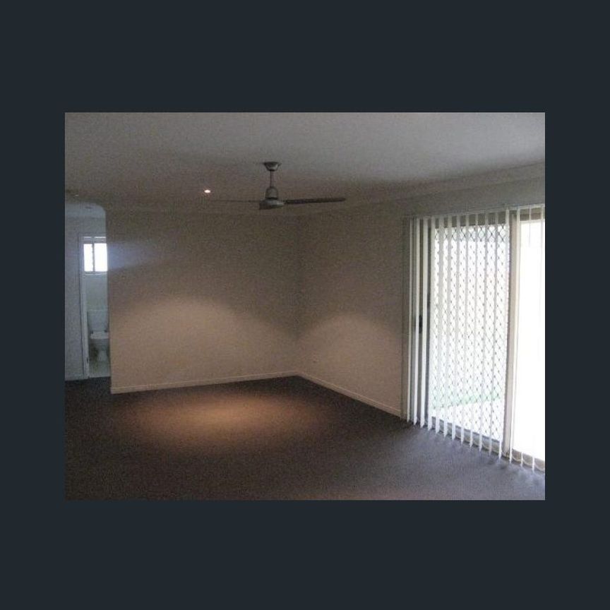 Fabulous Family Home in a Prime Location! - Photo 1