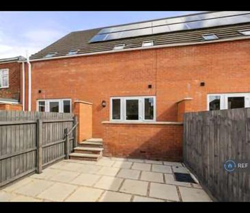 3 bedroom terraced house to rent - Photo 4