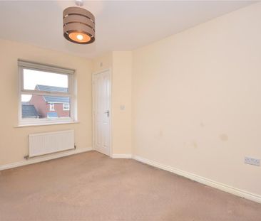 2 bedroom coach house to rent - Photo 5