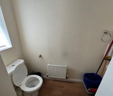 1 bedroom in a house share to rent - Photo 6