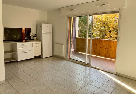 STUDIO au calme proche toutes commodités, - Photo 4