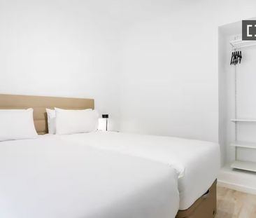 valencia, Valencian Community 46022 - Photo 4