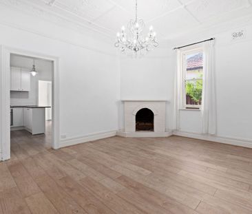 Convenient location in the heart of Mortdale - Photo 5