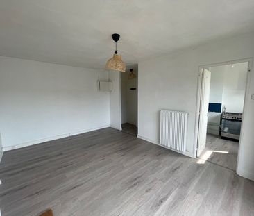 Location appartement 1 pièce, 27.25m², Ozoir-la-Ferrière - Photo 2