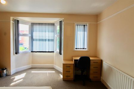 Thurlow Road, Leicester - Photo 5