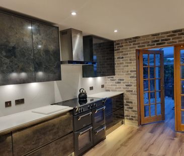 Room in a Shared House, Stewart Grove, EH22 - Photo 2