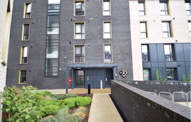 2 bed ground floor flat to rent in Cotton House Fabrick Square, Birmingham, B12 - Photo 1