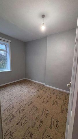 Church Street, Longwood, HD3 - Photo 5