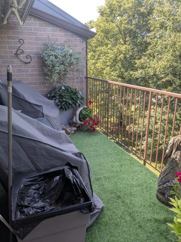 For Lease - 111 Grew Boulevard Unit# 305, Georgina, Ontario - Photo 2