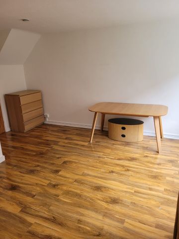 3 Bed Flat, Rivet House, SE1 - Photo 2