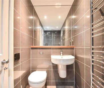 4 bedroom semi-detached house to rent - Photo 1