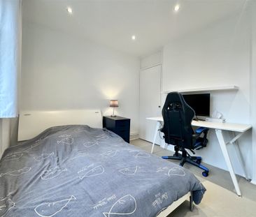 Islip Street, London - Photo 6