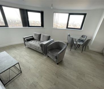 2 bedroom Flat To Rent - Photo 3