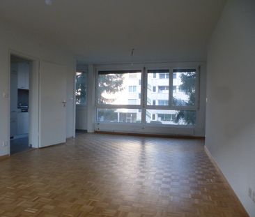 Helle grosszügige 3,5-Zimmerwohnung mit Balkon - Photo 1