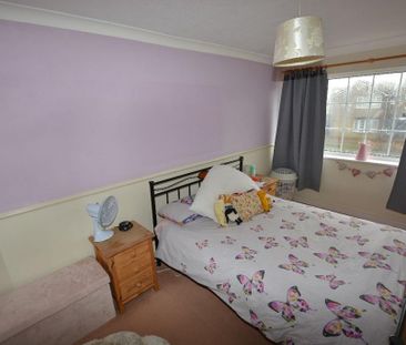 3 bedroom detached house to rent - Photo 3