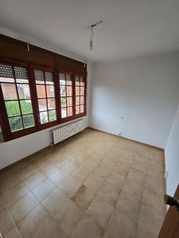Casa o chalet de alquiler en La Plana - Foto 4