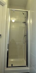 1 bedroom property to rent - Photo 3