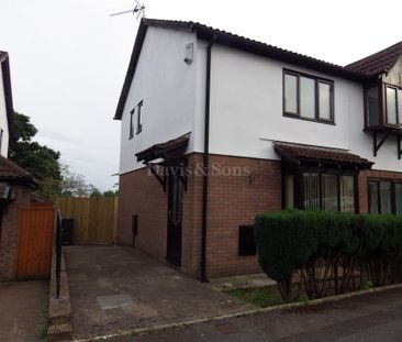 2 bedroom semi-detached house to rent - Photo 2